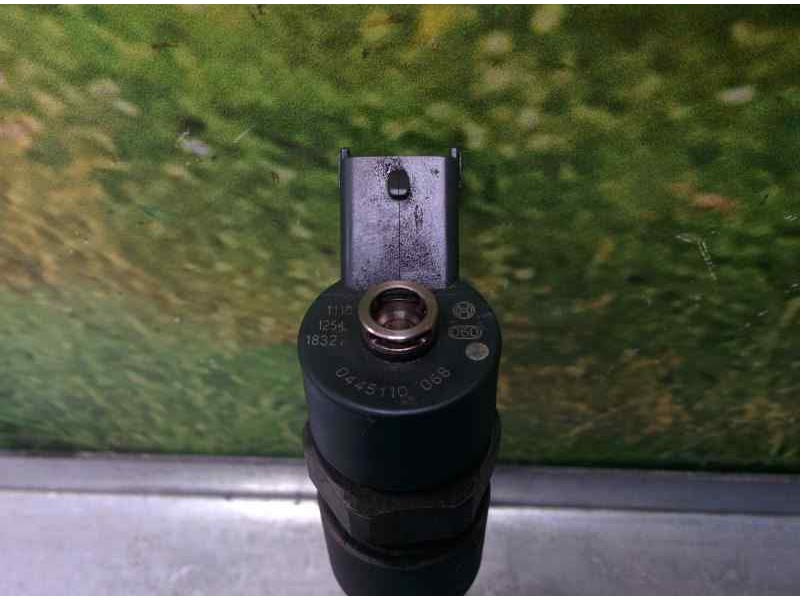 Recambio de inyector para fiat brava (182) jtd 105/100 steel (a) referencia OEM IAM 445110068  BOSCH