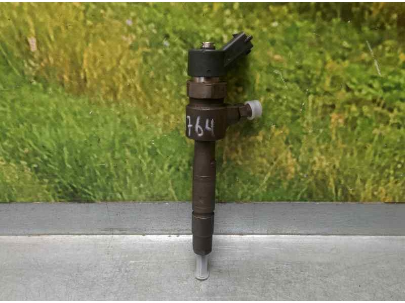Recambio de inyector para fiat brava (182) jtd 105/100 steel (a) referencia OEM IAM 445110068  BOSCH