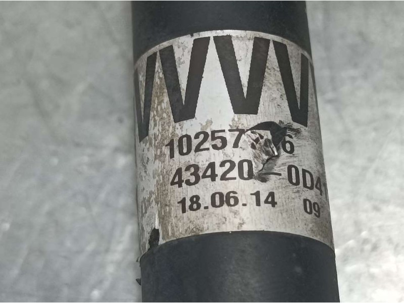 Recambio de transmision delantera izquierda para toyota yaris hsd active referencia OEM IAM 434200D411A  