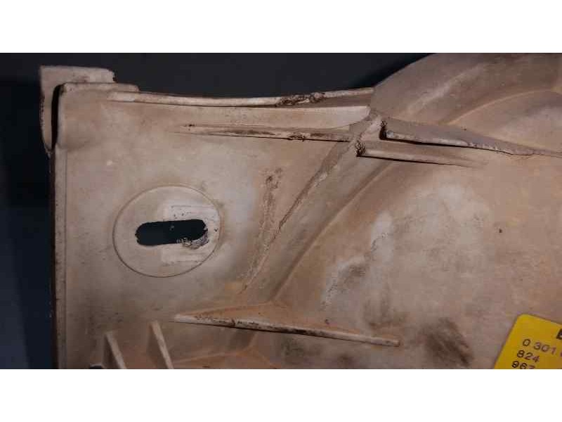 Recambio de faro derecho para ford fiesta berlina ghia referencia OEM IAM   TOCADO