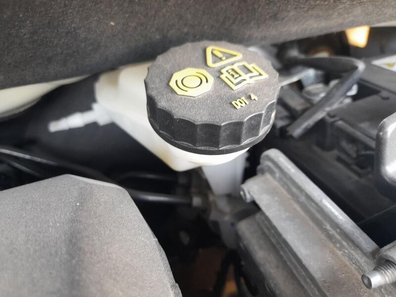 Recambio de bomba freno para peugeot 3008 ii suv (mc_, mr_, mj_, m4_) 1.5 bluehdi 130 referencia OEM IAM 1638051480  