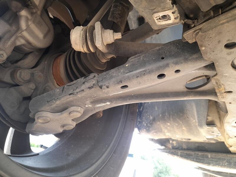 Recambio de brazo suspension inferior delantero derecho para peugeot 3008 ii suv (mc_, mr_, mj_, m4_) 1.5 bluehdi 130 referencia