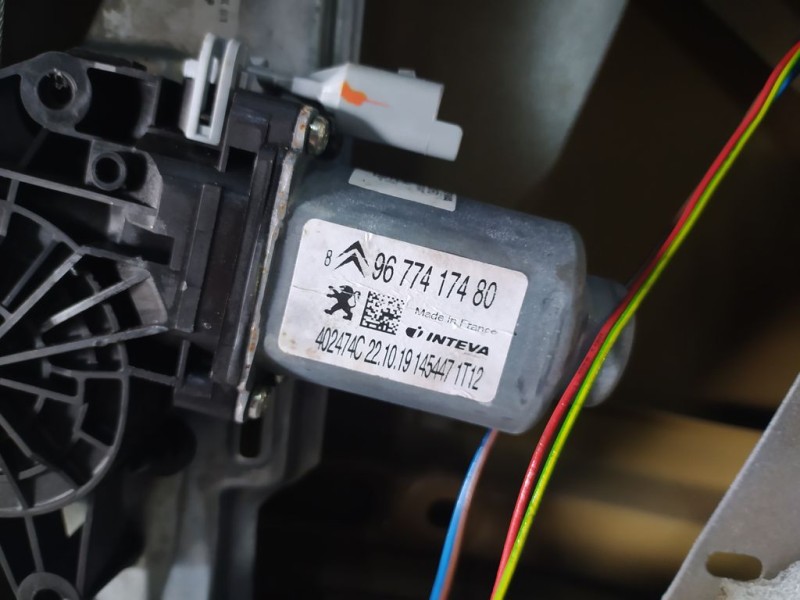 Recambio de elevalunas trasero derecho para citroën c-elysée shine referencia OEM IAM 9677417480 2 PINS ELÉCTRICO