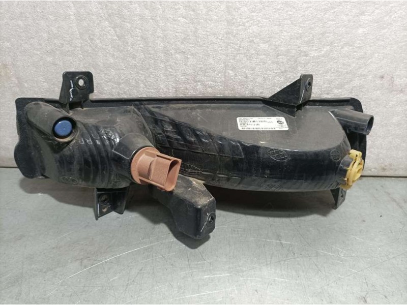 Recambio de piloto delantero derecho para jeep compass ii limited 4x2 referencia OEM IAM 68266926AB 53350310 