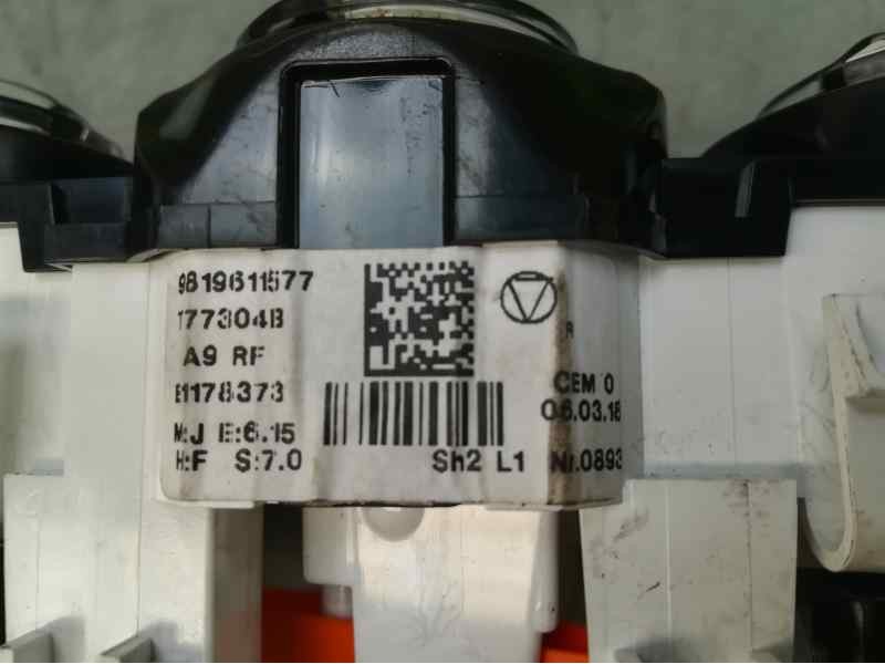 Recambio de mando calefaccion / aire acondicionado para peugeot 208 style referencia OEM IAM 9819611577 T77304B VALEO