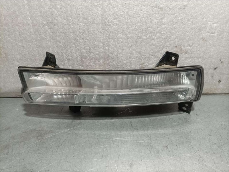 Recambio de piloto delantero izquierdo para jeep compass ii limited 4x2 referencia OEM IAM 68266927AB 53350311 