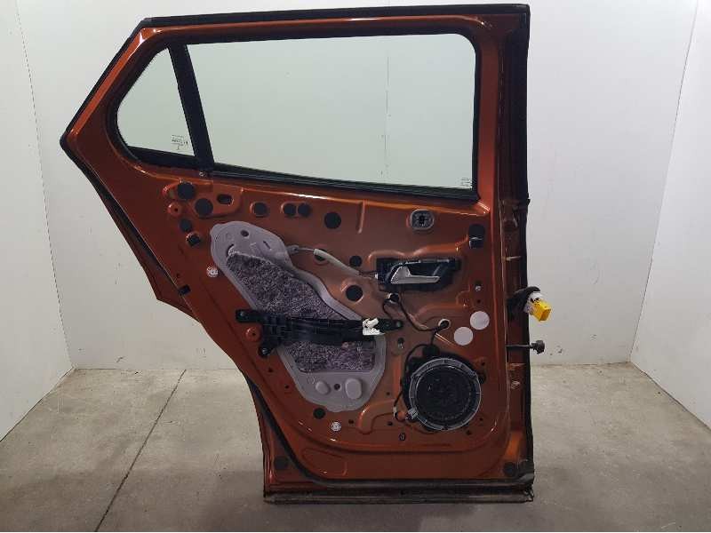 Recambio de puerta trasera izquierda para peugeot 2008 (p1) e-active referencia OEM IAM 9831048680  ROZADA