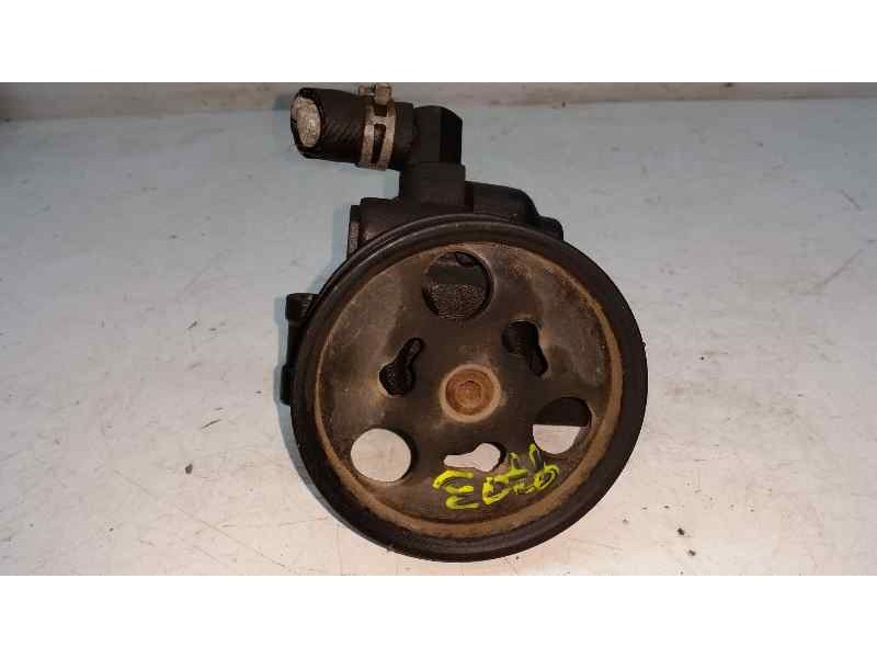 Recambio de bomba direccion para ford fiesta berlina ghia referencia OEM IAM 9ED2812  