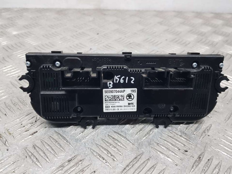 Recambio de mando climatizador para skoda octavia lim. (5e3) active referencia OEM IAM 5E0907044AP 5HB01326330 