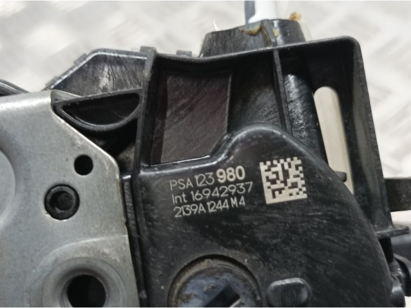 Recambio de cerradura puerta delantera derecha para citroën c3 shine referencia OEM IAM 123980  ELECTRICA 6 PINS