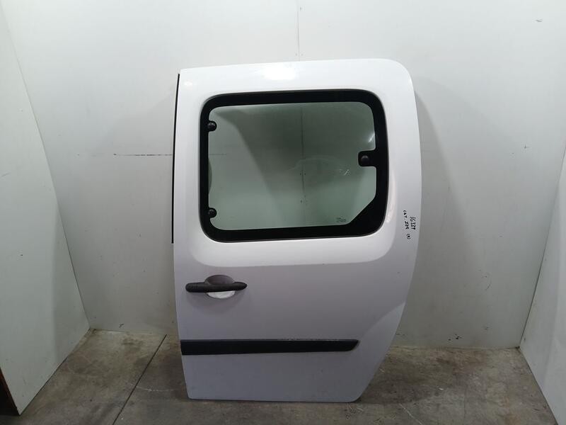Recambio de puerta lateral corredera izquierda para renault kangoo z.e. maxi referencia OEM IAM 821010835R  