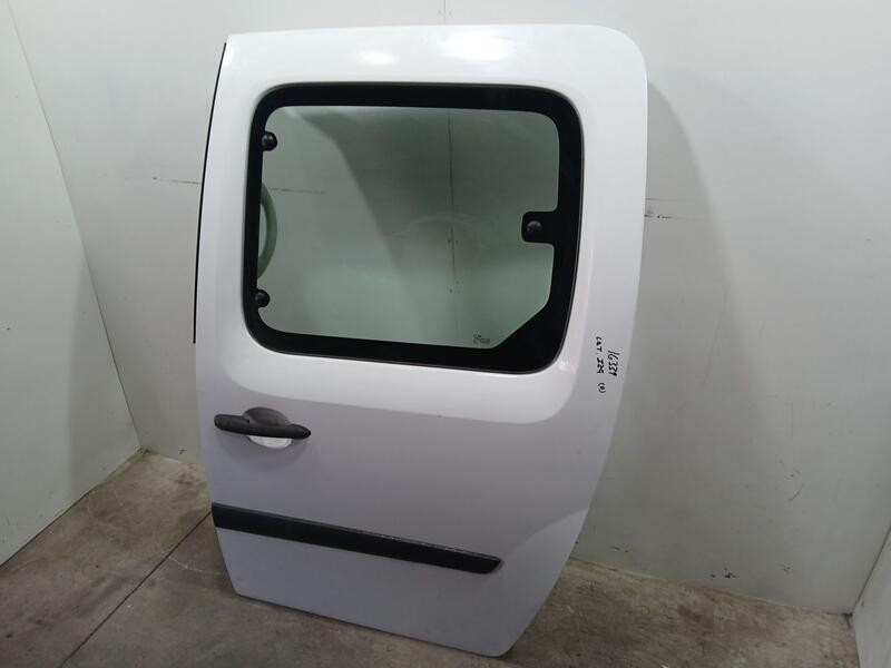 Recambio de puerta lateral corredera izquierda para renault kangoo z.e. maxi referencia OEM IAM 821010835R  