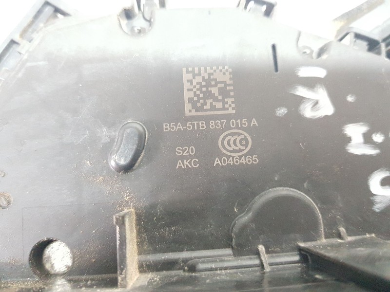 Recambio de cerradura puerta delantera izquierda para seat arona (kj7, kjp) 1.0 tsi referencia OEM IAM 5TB837015A 7 PINS 