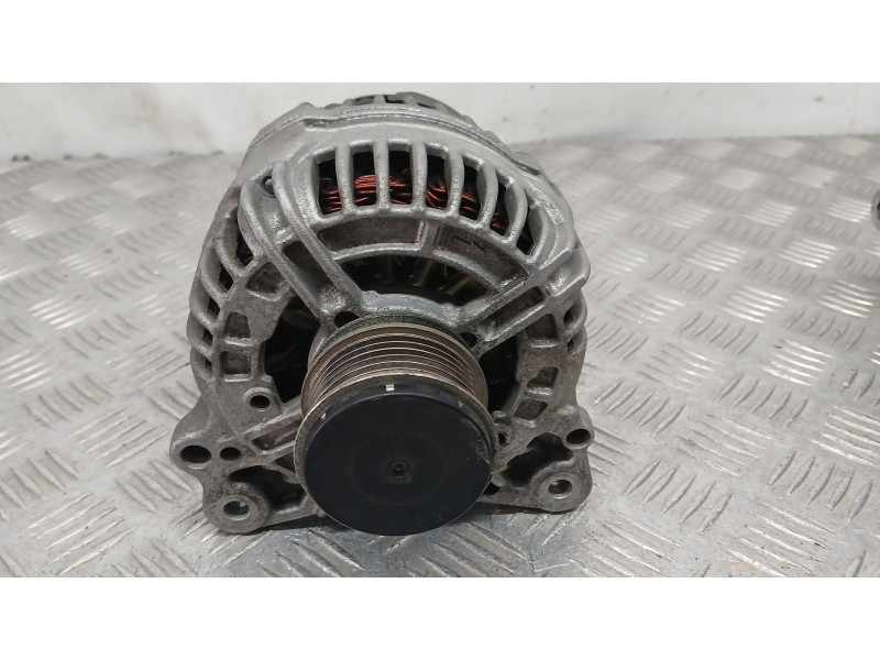 Recambio de alternador para seat ibiza iv (6j5, 6p1) 1.6 tdi referencia OEM IAM 06F903023F BOSCH 0124525091