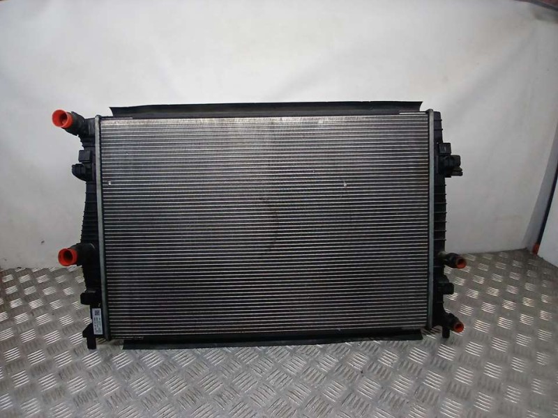 Recambio de radiador agua para skoda octavia lim. (5e3) active referencia OEM IAM 5Q0121251EA M153548 VALEO