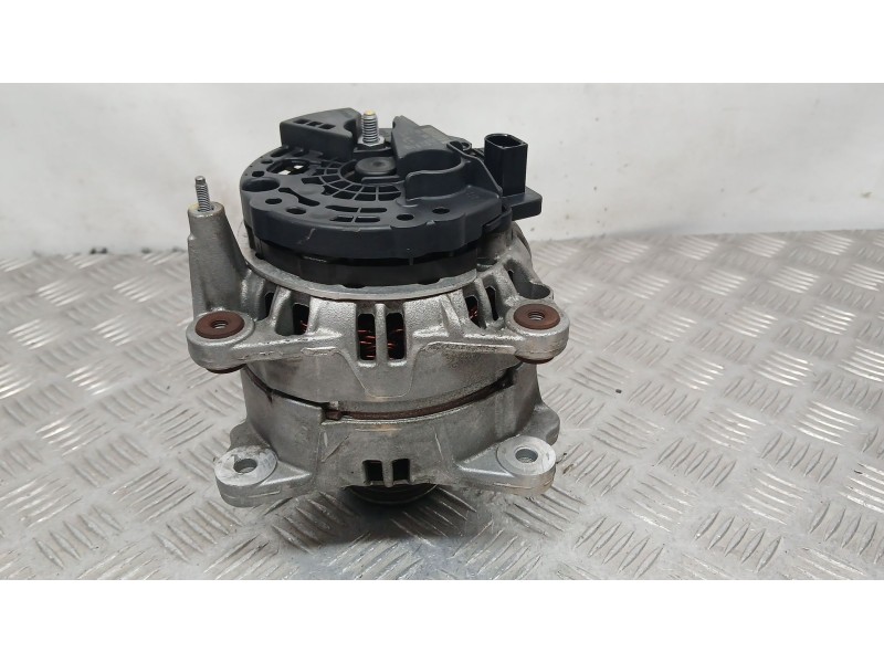 Recambio de alternador para seat ibiza iv (6j5, 6p1) 1.6 tdi referencia OEM IAM 06F903023F BOSCH 0124525091
