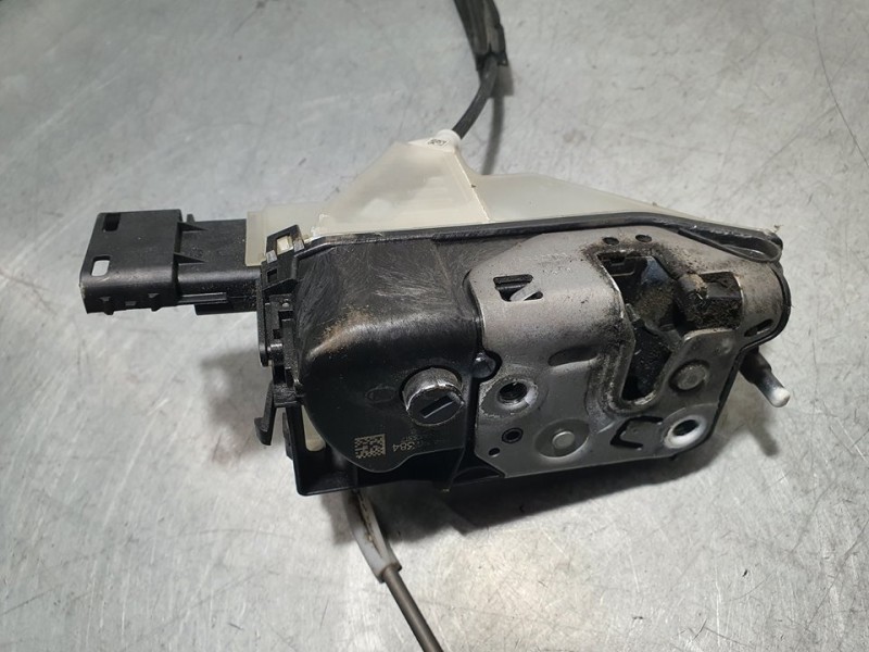 Recambio de cerradura puerta delantera derecha para citroën c4 cactus origins referencia OEM IAM 190384 16943317 5119N1117K1
