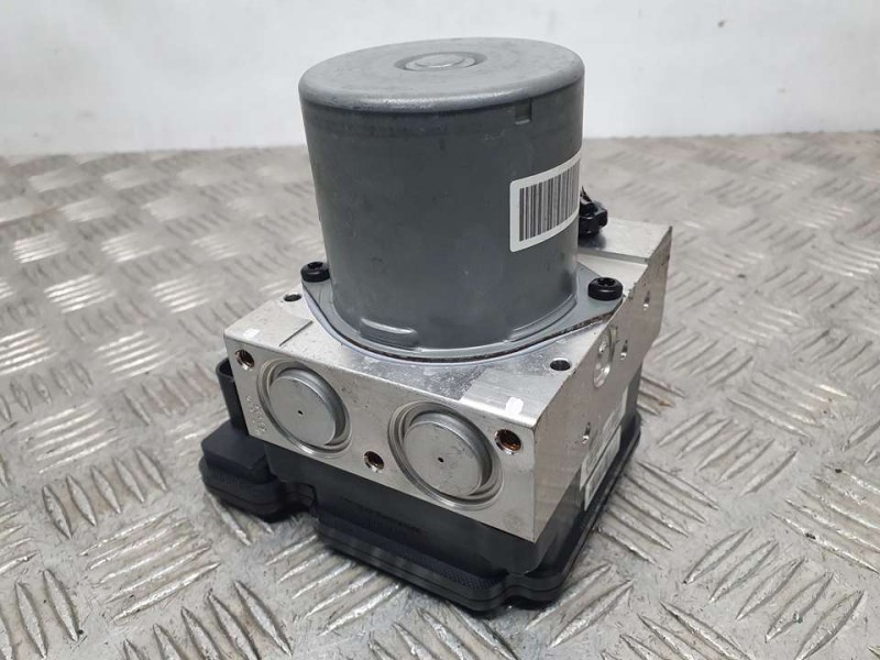 Recambio de abs para hyundai ix20 gls style referencia OEM IAM 1K58920580 589201K280 MOBIS
