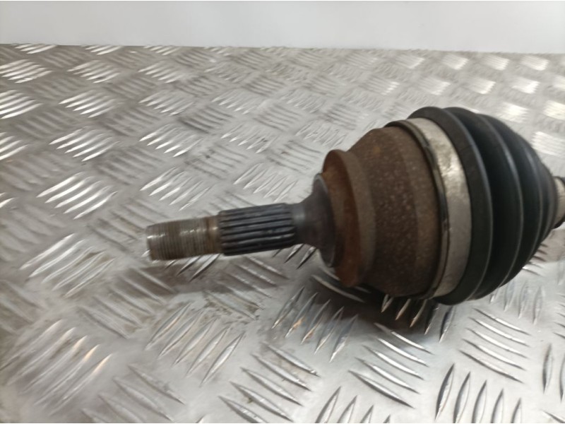 Recambio de transmision delantera izquierda para citroën c3 shine referencia OEM IAM 9801048580  