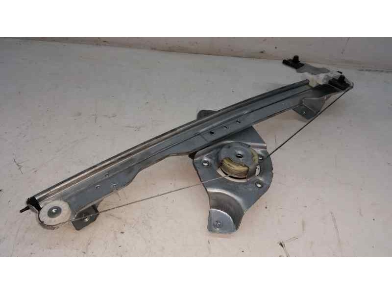 Recambio de elevalunas delantero derecho para dacia duster laureate 4x2 referencia OEM IAM  2 PINS ELECTRICO
