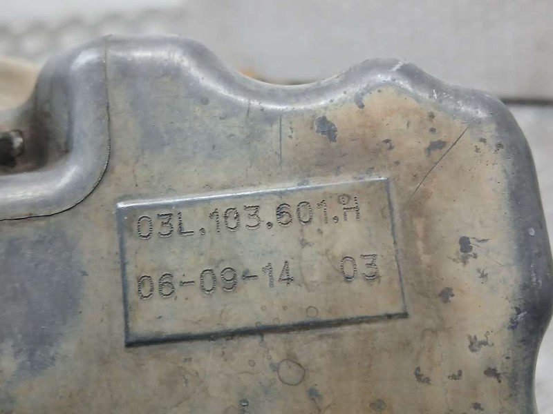 Recambio de carter para volkswagen crafter caja cerrada 2.0 tdi referencia OEM IAM 03L103603L 03L103601H 