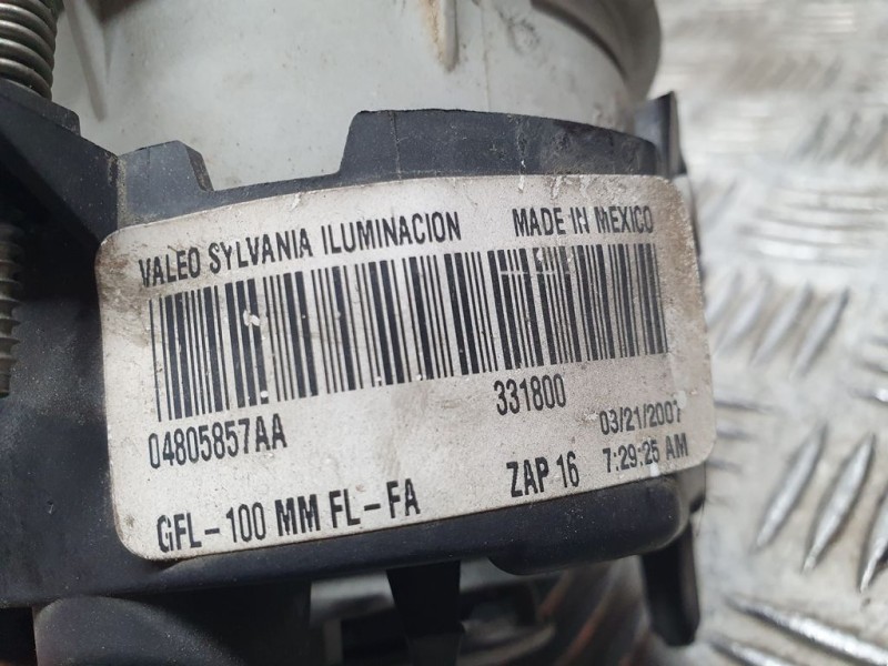 Recambio de faro antiniebla izquierdo para chrysler voyager (rg) 2.8 crd executive referencia OEM IAM 04805857AA  