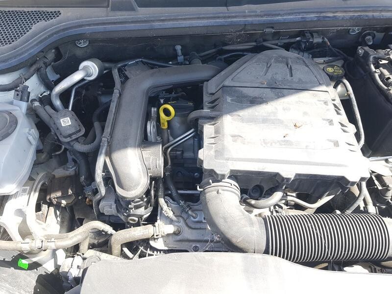 Recambio de motor completo para skoda kamiq (nw4) 1.0 tsi referencia OEM IAM DKRF PENDIENTE REVISAR TOCADO 04C100033K