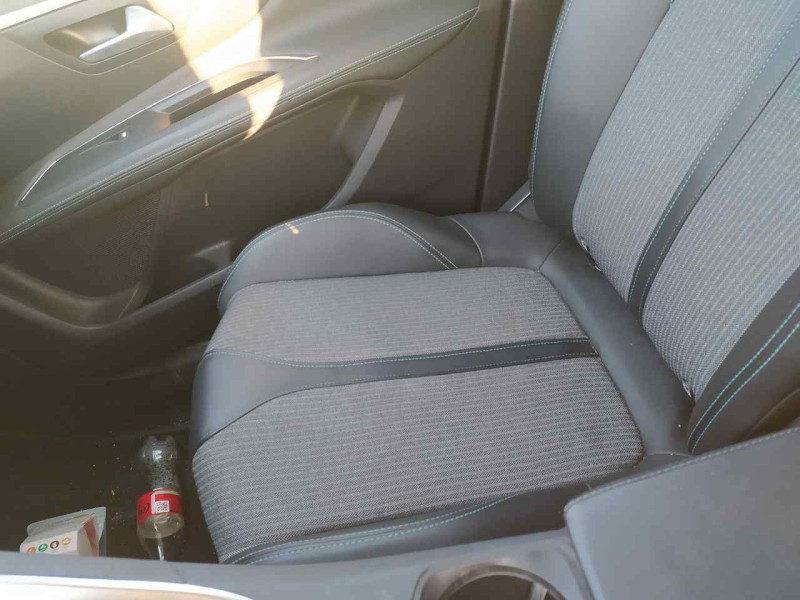 Recambio de asiento delantero derecho para peugeot 3008 allure pack referencia OEM IAM   C/ AIRBAG