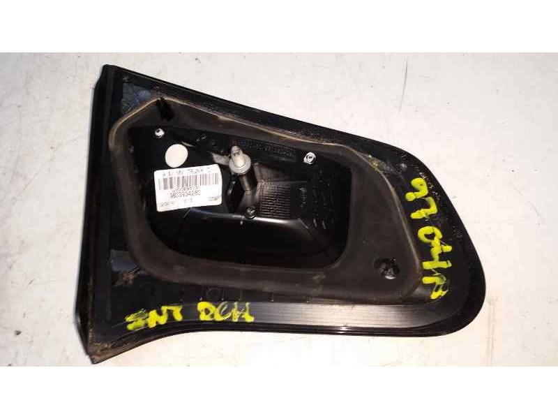 Recambio de piloto trasero derecho para citroën c3 collection referencia OEM IAM  FALSO INTERIOR