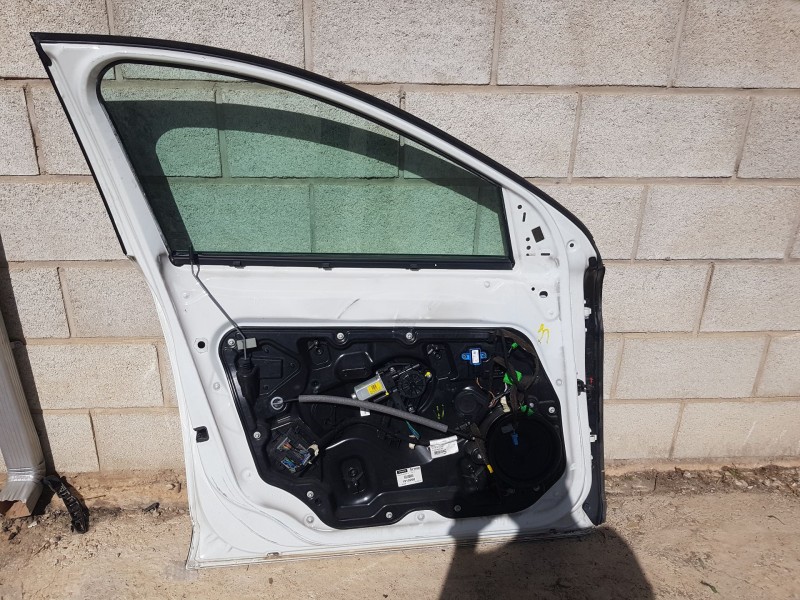 Recambio de puerta delantera izquierda para volvo xc60 summum awd referencia OEM IAM 31457126  