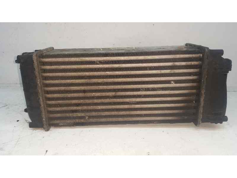Recambio de intercooler para peugeot 307 (s1) xs referencia OEM IAM 876923JD 9648551880 VALEO