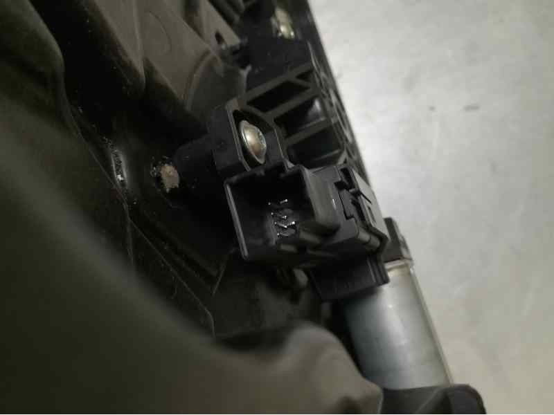 Recambio de elevalunas trasero derecho para volvo v40 inscription referencia OEM IAM 3656531 BROSE, 6 PINS ELECTRICO