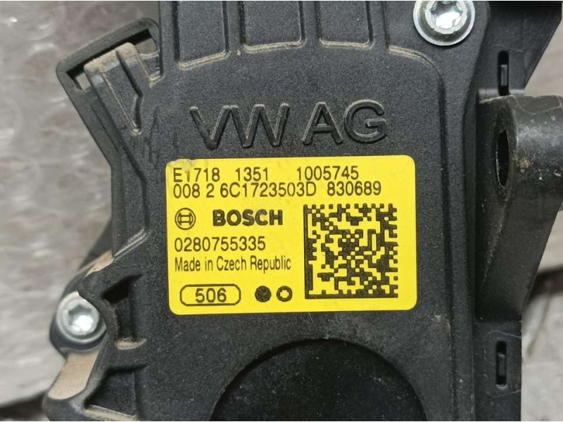 Recambio de potenciometro pedal para skoda fabia 1.0 mpi referencia OEM IAM 6C1723503D 0280755335 BOSCH