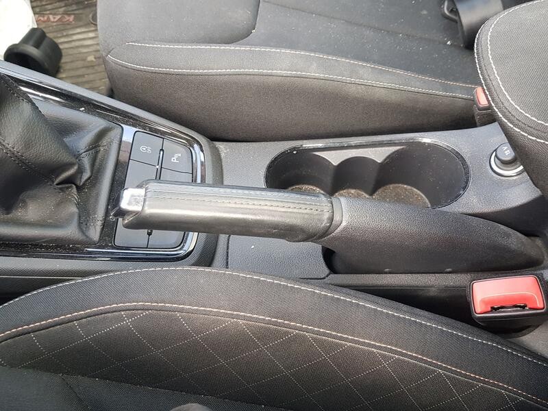 Recambio de palanca freno de mano para skoda kamiq (nw4) 1.0 tsi referencia OEM IAM 2Q0711303D  