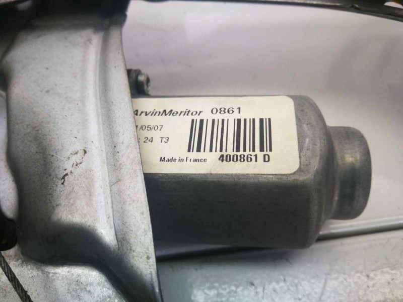 Recambio de elevalunas delantero derecho para renault clio iii 1.5 dci diesel referencia OEM IAM 400861D  2 PINS