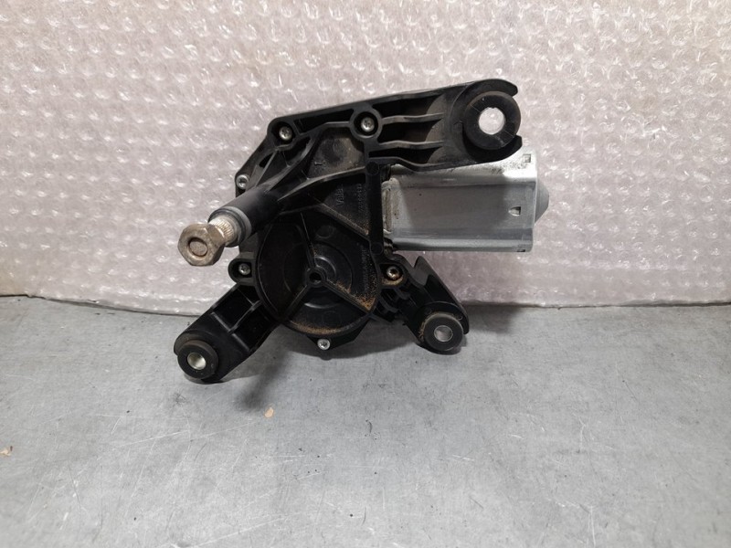 Recambio de motor limpia trasero para opel zafira b cosmo referencia OEM IAM 53025212  