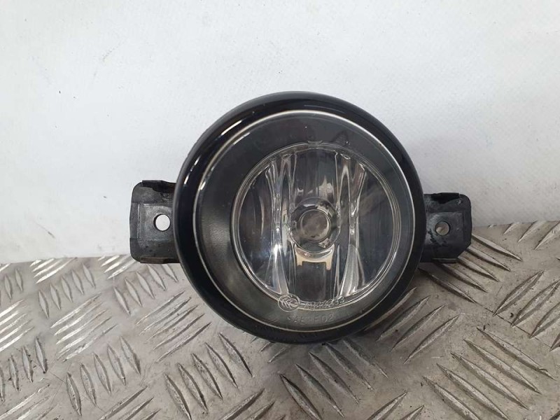Recambio de faro antiniebla izquierdo para nissan qashqai (j10) acenta referencia OEM IAM 261558990A 89206411 VALEO