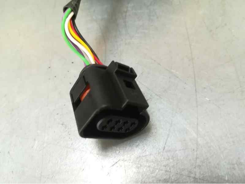 Recambio de retrovisor derecho para seat leon (1p1) reference referencia OEM IAM  7 CABLES ELECTRICO