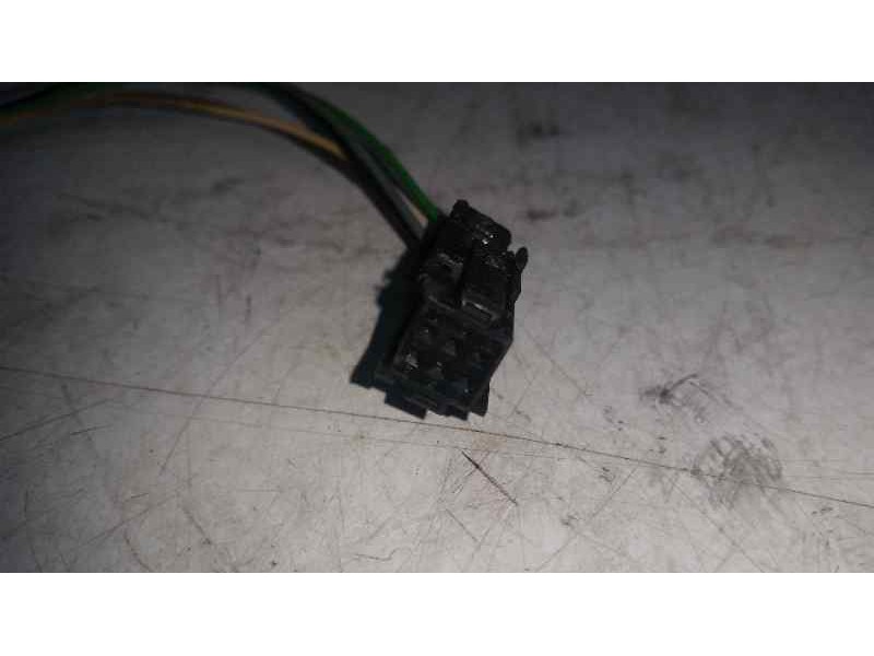 Recambio de retrovisor izquierdo para peugeot 307 (s1) xs referencia OEM IAM  5 CABLES ELECTRICO