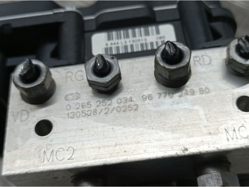 Recambio de abs para citroën c4 lim. exclusive referencia OEM IAM 9677024980 0265252034 BOSCH