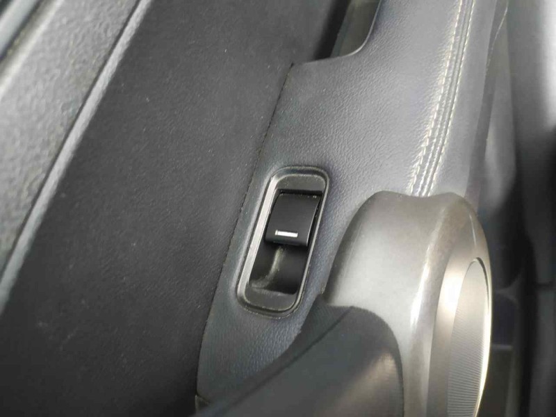 Recambio de mando elevalunas trasero derecho para honda cr-v (re) executive 4wd referencia OEM IAM   