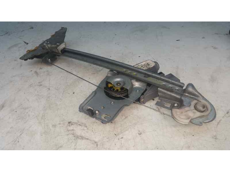 Recambio de elevalunas trasero izquierdo para peugeot 307 (s1) xs referencia OEM IAM 9223A1 6 PINS ELECTRICO
