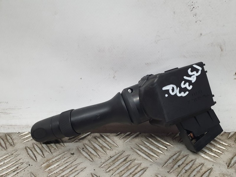 Recambio de mando limpia para toyota verso active referencia OEM IAM SIN REF  