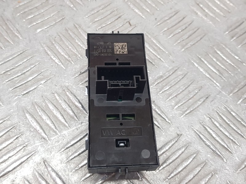 Recambio de mando elevalunas delantero izquierdo para seat arona (kj7, kjp) 1.0 tsi referencia OEM IAM 5G0959857F  