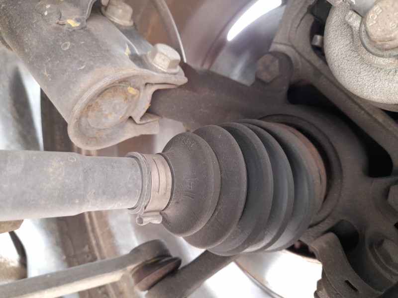 Recambio de transmision delantera izquierda para mahindra kuv 100 nxt 1.2 vvt referencia OEM IAM   