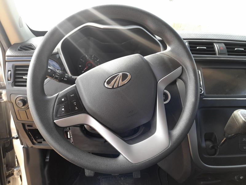 Recambio de volante para mahindra kuv 100 nxt 1.2 vvt referencia OEM IAM   