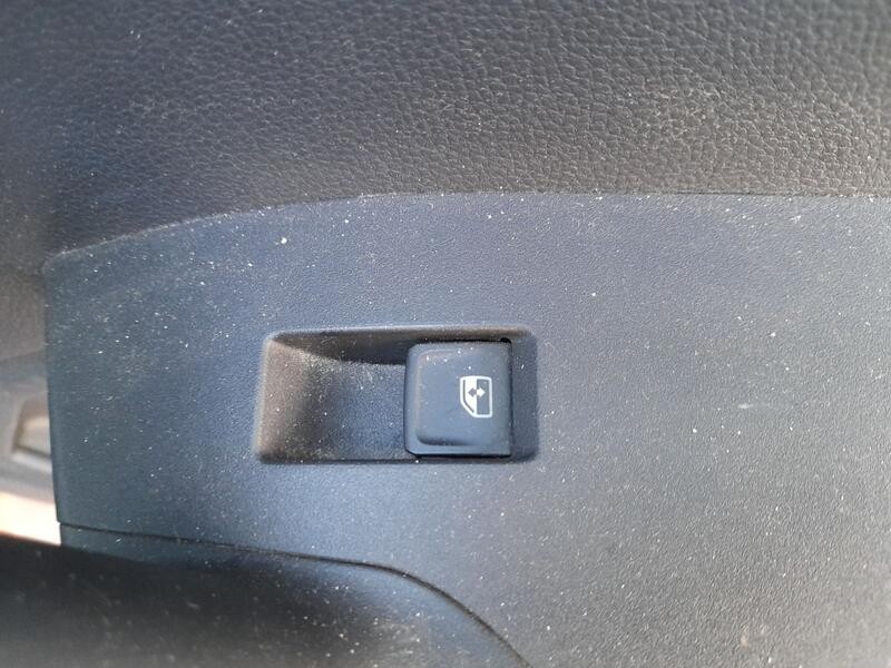 Recambio de mando elevalunas trasero derecho para seat arona (kj7, kjp) 1.0 tsi referencia OEM IAM 5G0959855P  