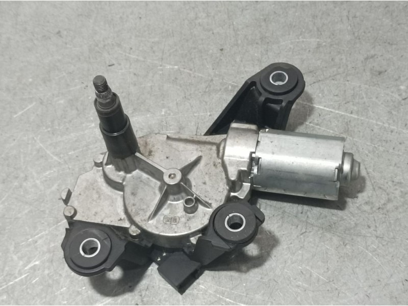 Recambio de motor limpia trasero para nissan qashqai (j10) acenta referencia OEM IAM 28710JD000 0390201820 BOSCH