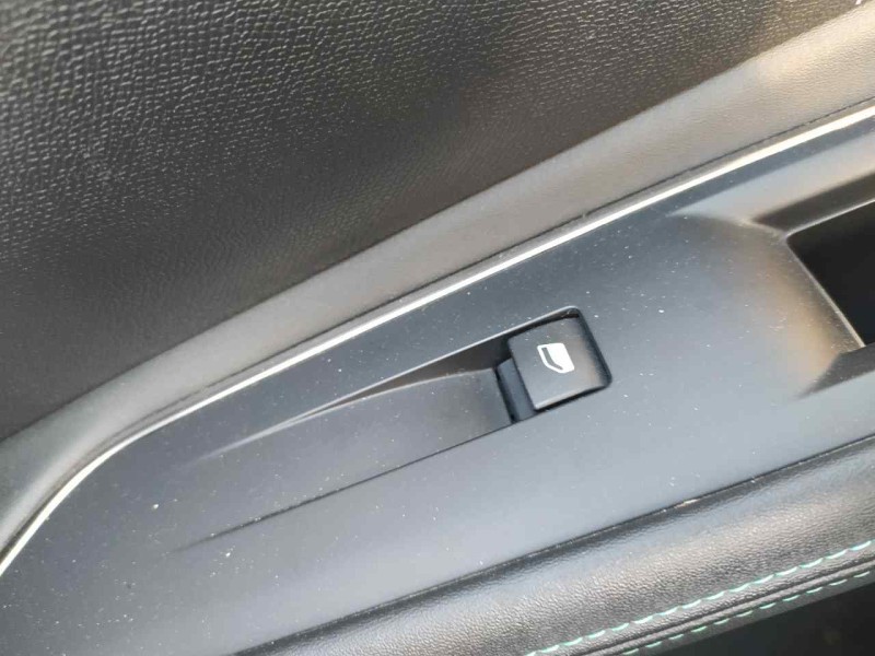 Recambio de mando elevalunas delantero derecho para peugeot 3008 allure pack referencia OEM IAM 98044803ZD  