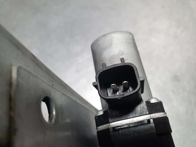 Recambio de elevalunas trasero izquierdo para renault clio iv limited referencia OEM IAM 827010501F 827013204R ELECTRICO 2 PINES